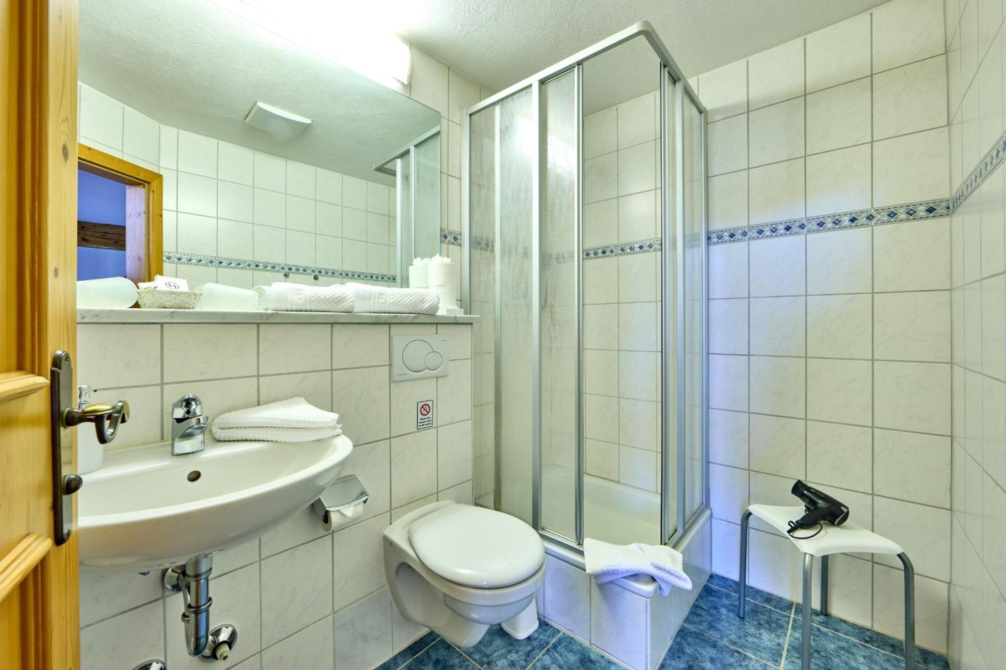 Hotel Drei Mohren Garmisch-Partenkirchen Bilik gambar